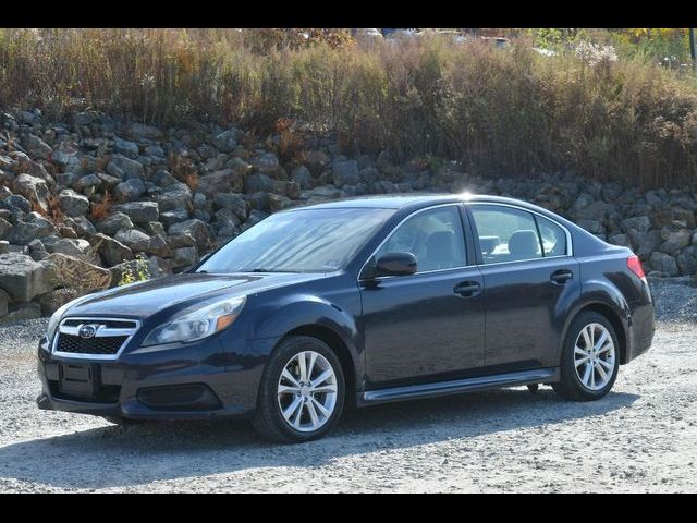 2013 Subaru Legacy 2.5i Premium