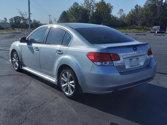 2013 Subaru Legacy 2.5i Premium