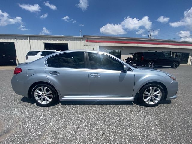 2013 Subaru Legacy 3.6R Limited