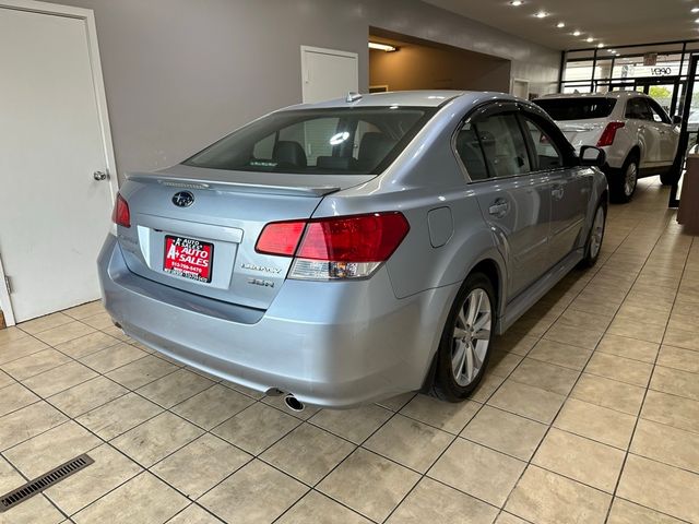 2013 Subaru Legacy 3.6R Limited