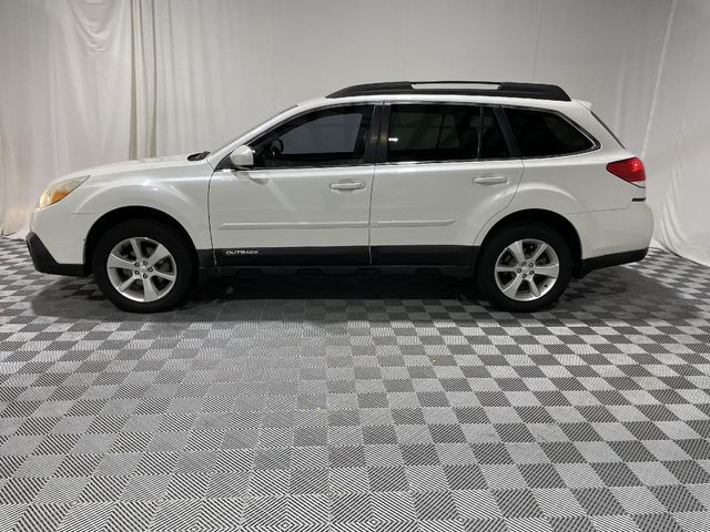 2013 Subaru Outback 2.5i Limited