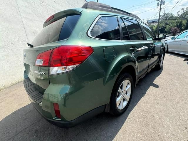 2013 Subaru Outback 2.5i Limited