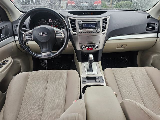 2013 Subaru Outback 2.5i Premium