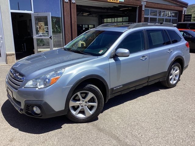 2013 Subaru Outback 3.6R Limited