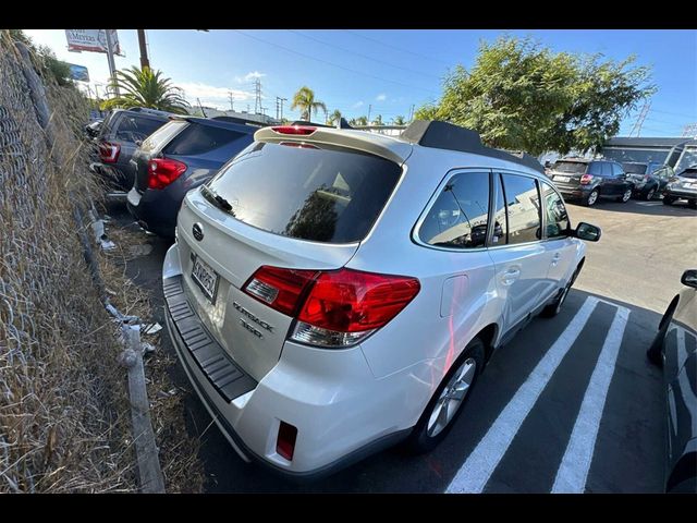 2013 Subaru Outback 3.6R Limited