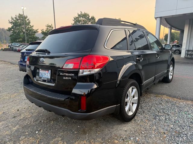 2013 Subaru Outback 3.6R Limited