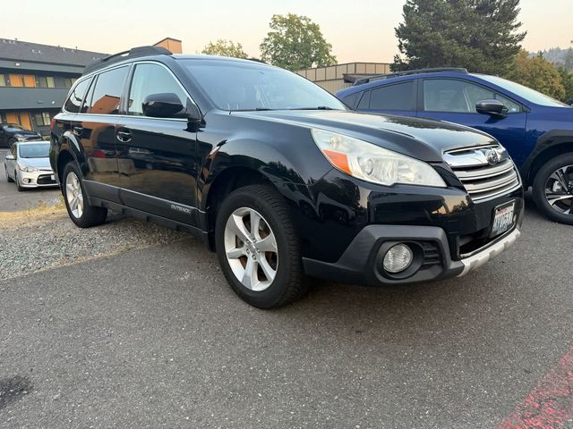 2013 Subaru Outback 3.6R Limited