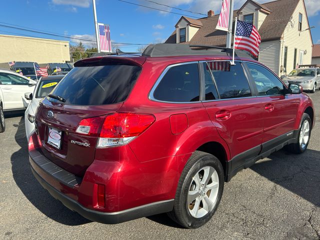 2013 Subaru Outback 2.5i Limited