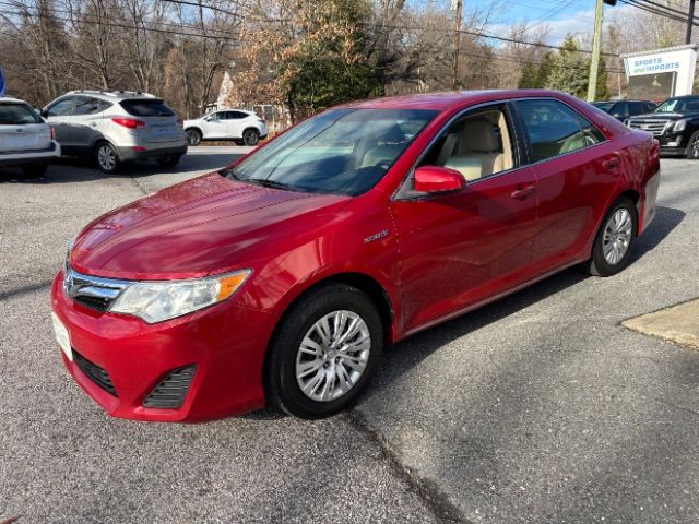 2013 Toyota Camry Hybrid 