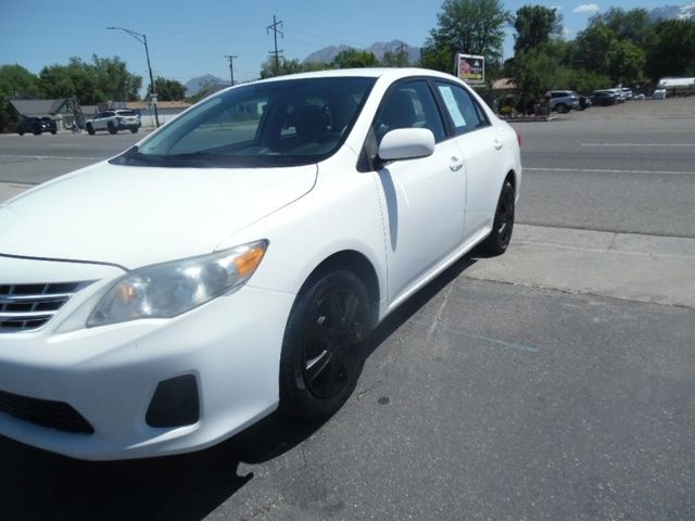 2013 Toyota Corolla LE