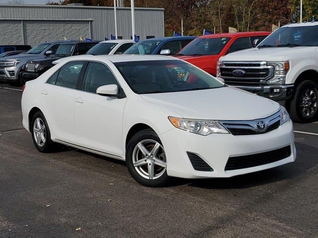 2013 Toyota Camry SE