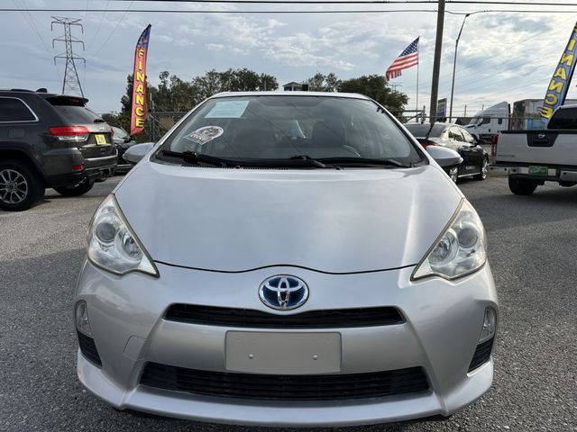 2013 Toyota Prius c 