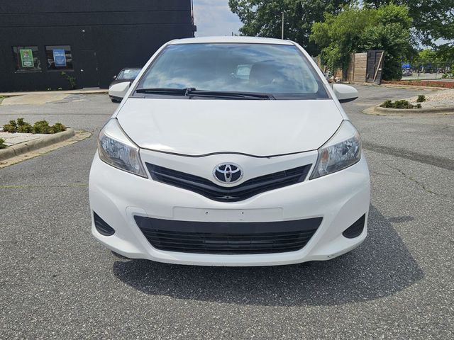 2013 Toyota Yaris LE