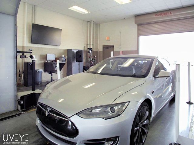 2013 Tesla Model S Base