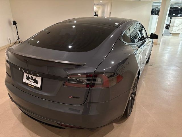 2013 Tesla Model S Performance