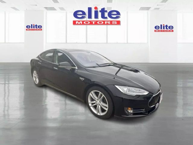 2013 Tesla Model S Performance