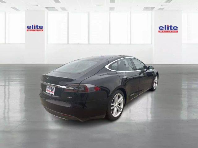 2013 Tesla Model S Performance