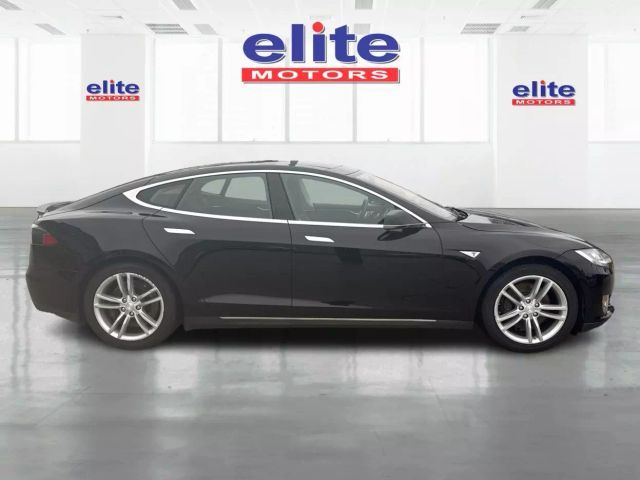 2013 Tesla Model S Performance