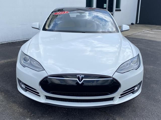 2013 Tesla Model S Performance