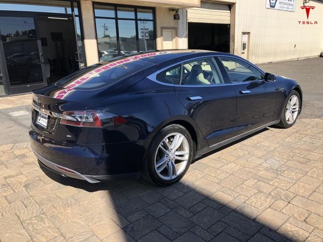 2013 Tesla Model S Base