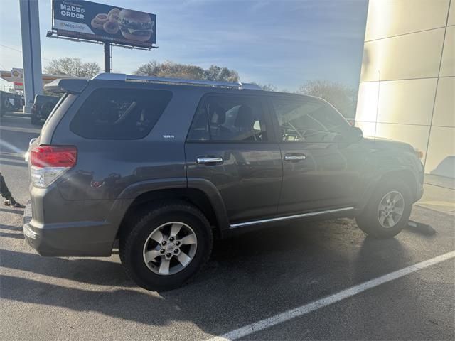 2013 Toyota 4Runner SR5