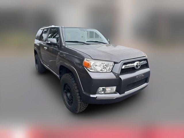 2013 Toyota 4Runner SR5