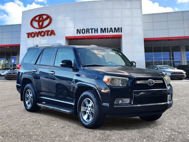 2013 Toyota 4Runner SR5