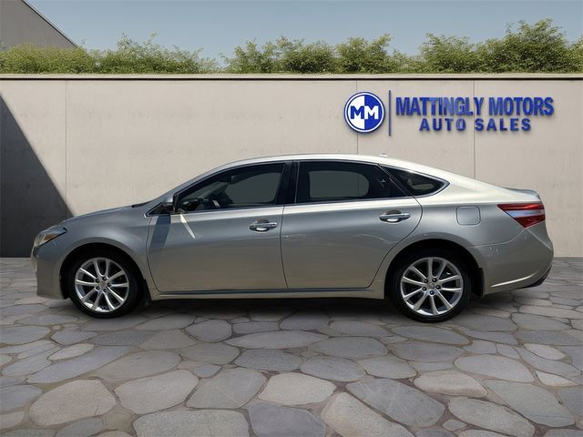 2013 Toyota Avalon XLE