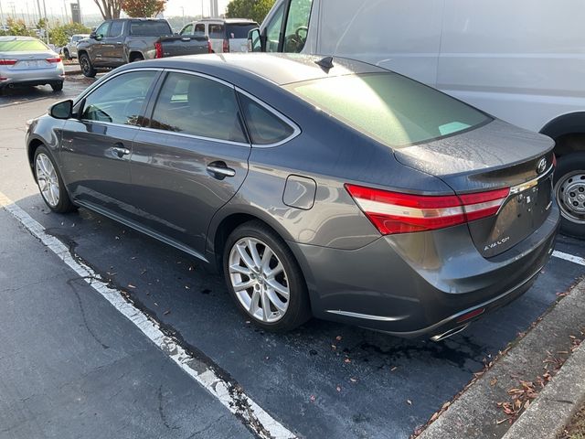 2013 Toyota Avalon XLE