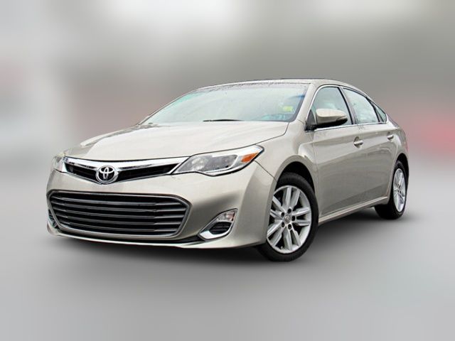 2013 Toyota Avalon XLE