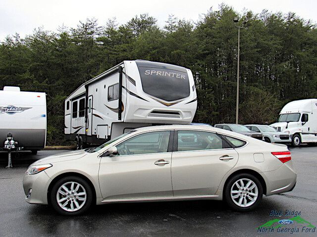 2013 Toyota Avalon XLE