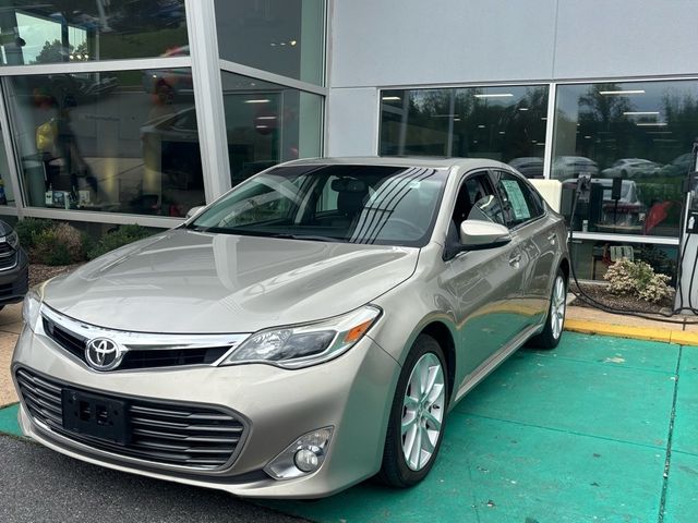 2013 Toyota Avalon XLE