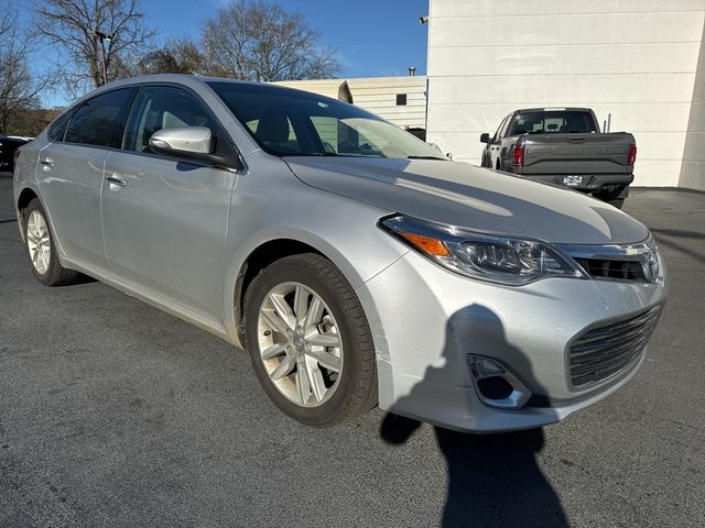 2013 Toyota Avalon XLE