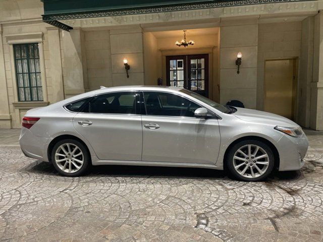 2013 Toyota Avalon Limited