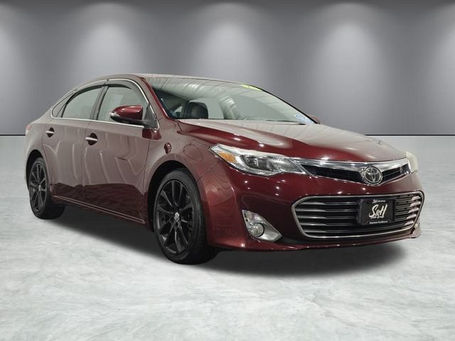 2013 Toyota Avalon XLE