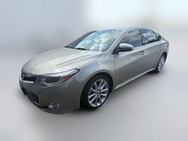 2013 Toyota Avalon XLE