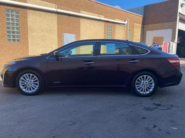 2013 Toyota Avalon Hybrid Limited