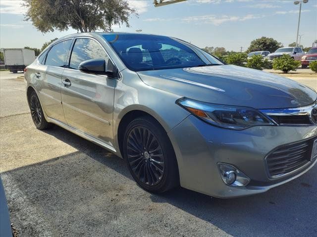 2013 Toyota Avalon XLE