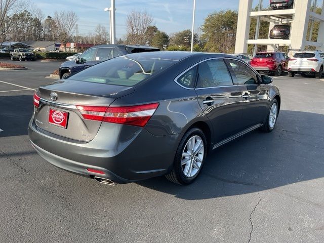 2013 Toyota Avalon XLE