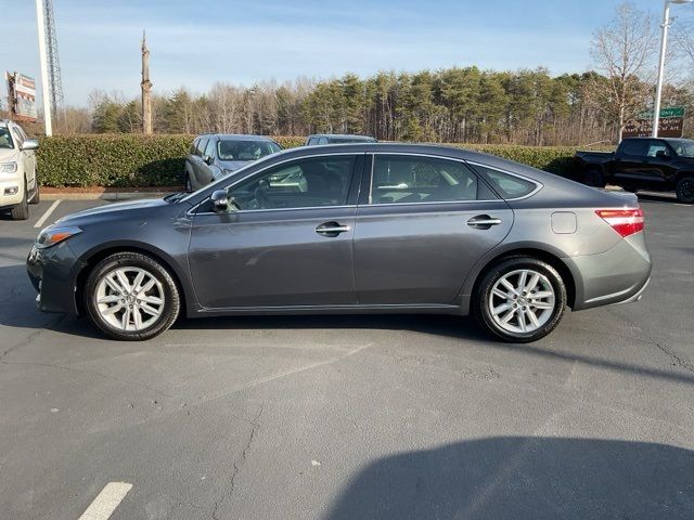 2013 Toyota Avalon XLE