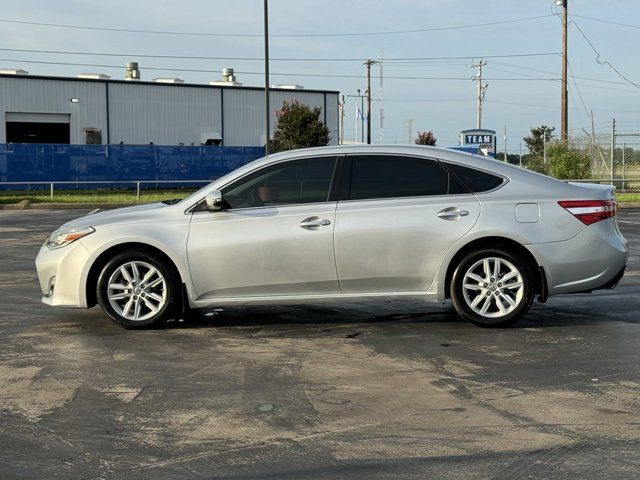 2013 Toyota Avalon XLE