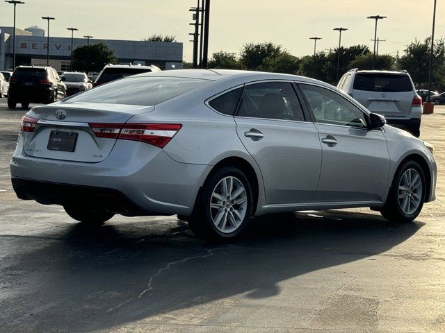 2013 Toyota Avalon XLE