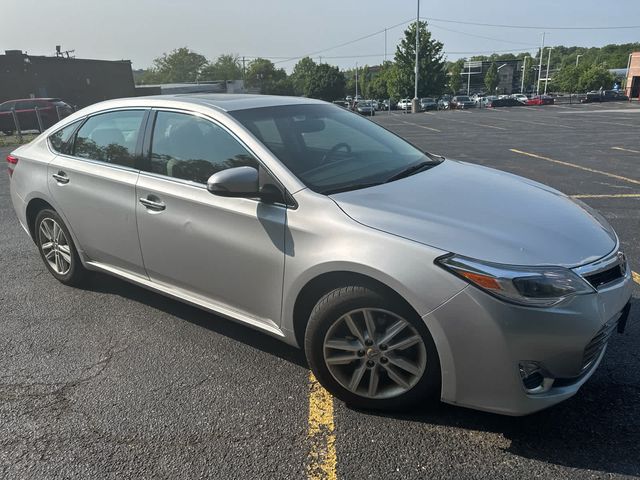 2013 Toyota Avalon XLE