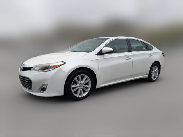 2013 Toyota Avalon XLE