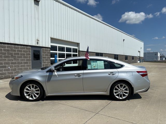 2013 Toyota Avalon XLE