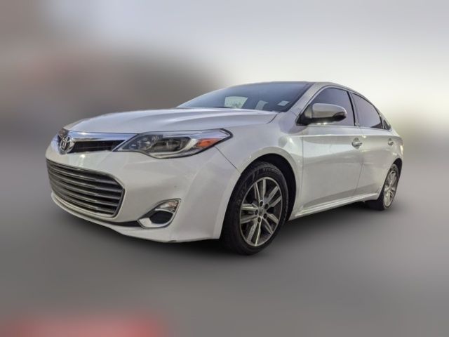 2013 Toyota Avalon XLE