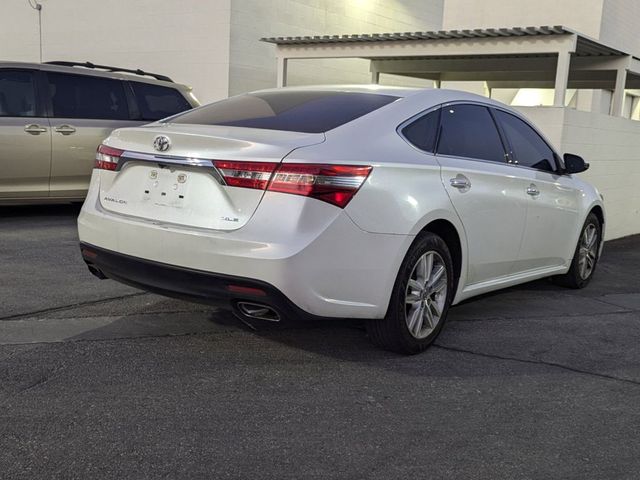 2013 Toyota Avalon XLE