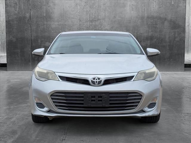 2013 Toyota Avalon XLE