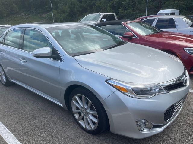 2013 Toyota Avalon XLE