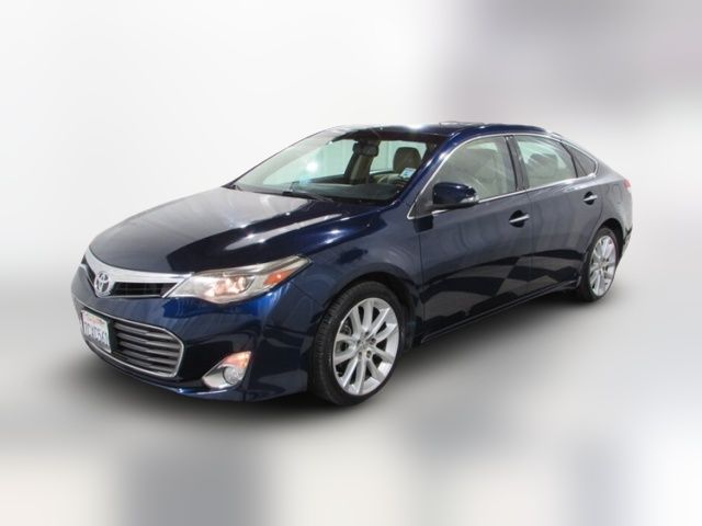 2013 Toyota Avalon XLE